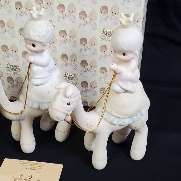 Precious Moments “They Followed the Star” Mini Nativity Addition (3 Camels, Porc - Picture 4 of 9